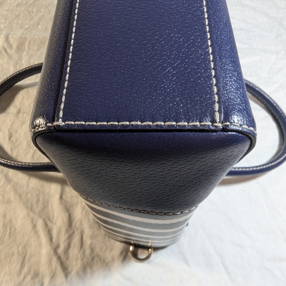 Kate Spade New York Wellesley Quinn Satchel - Picture 7 of 12